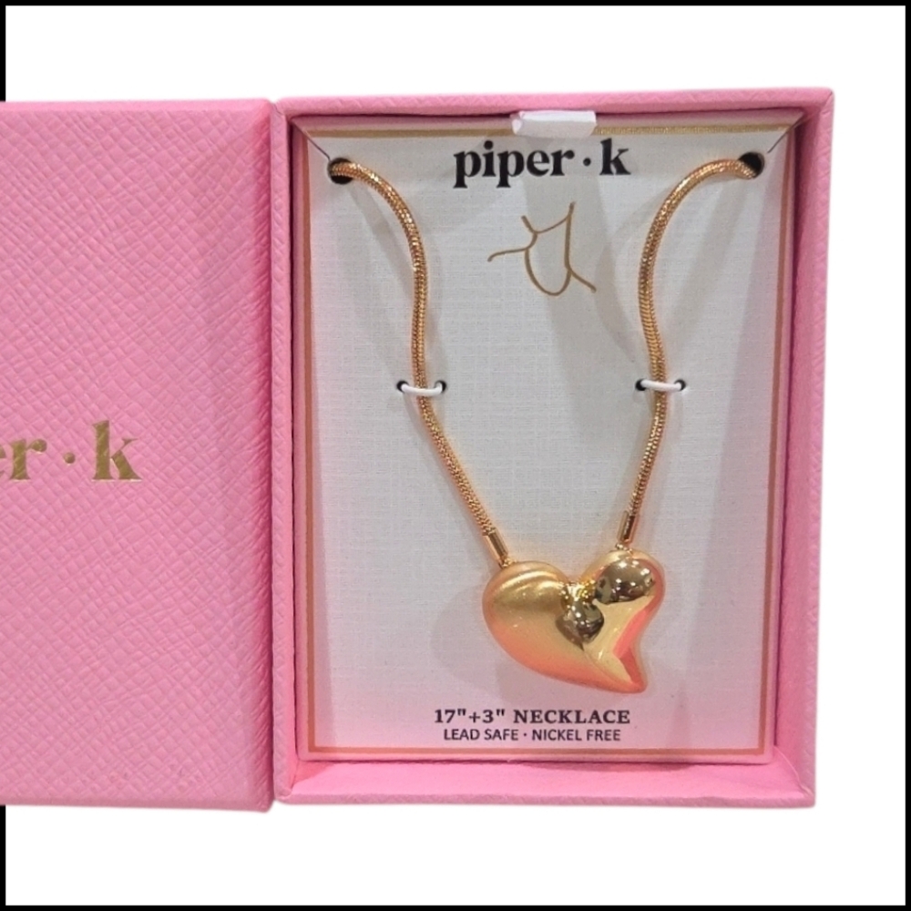 ๐โช๏ธPiper K โช๏ธGold Tone Oversized Puffy Heart 17in Necklace